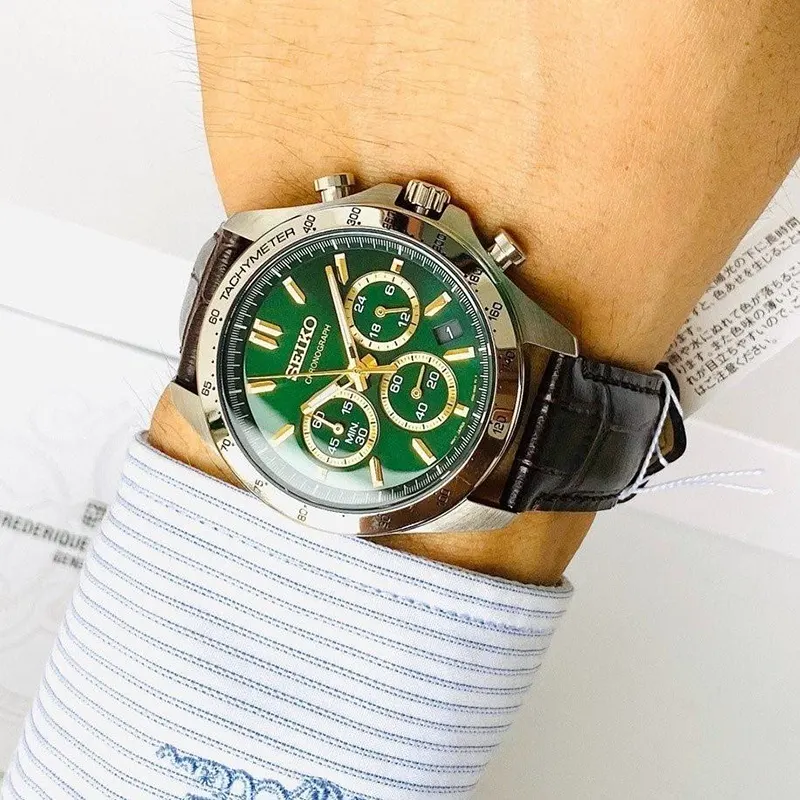 Seiko Spirit Chronograph Green Dial Men s Watch SBTR017